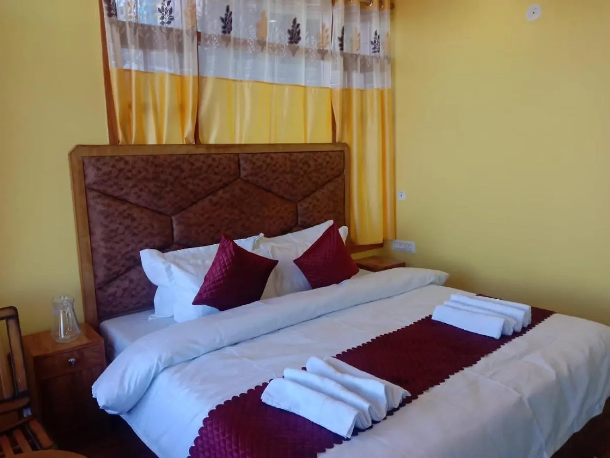 Hotel Floret Sojourn Šimla
