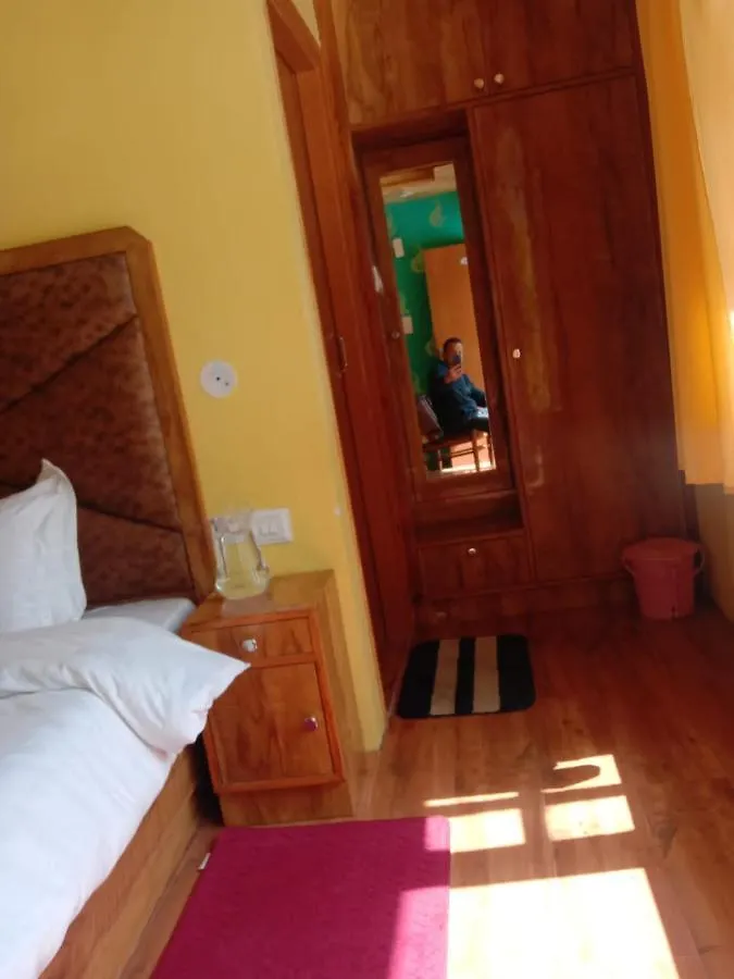 Floret Sojourn Hotel Shimla