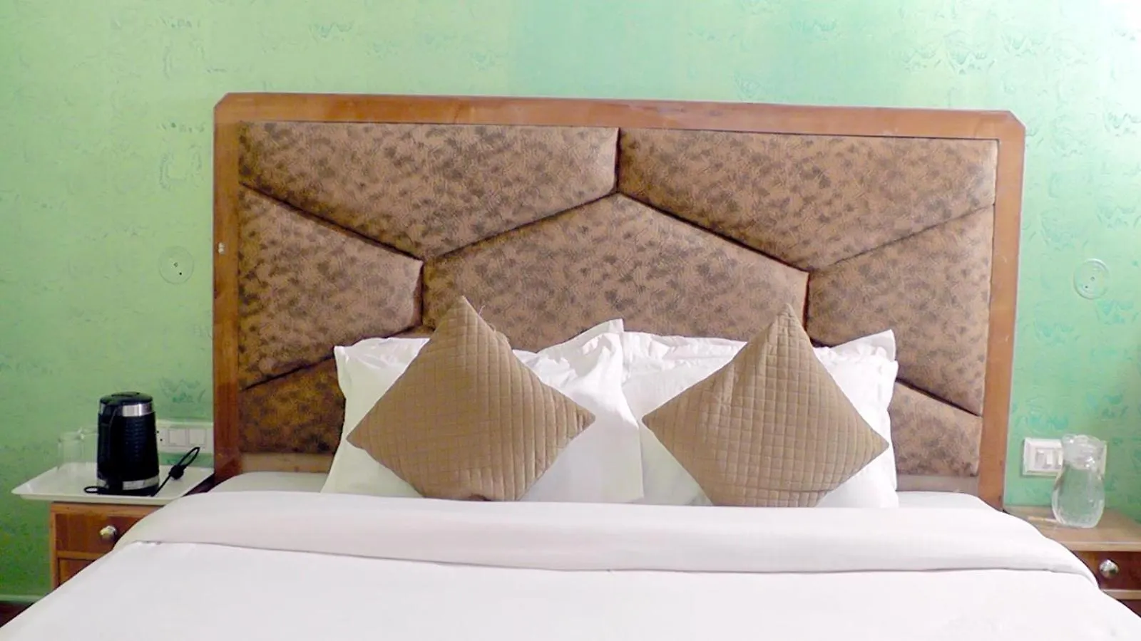Floret Sojourn Hotel Shimla 0*,  India